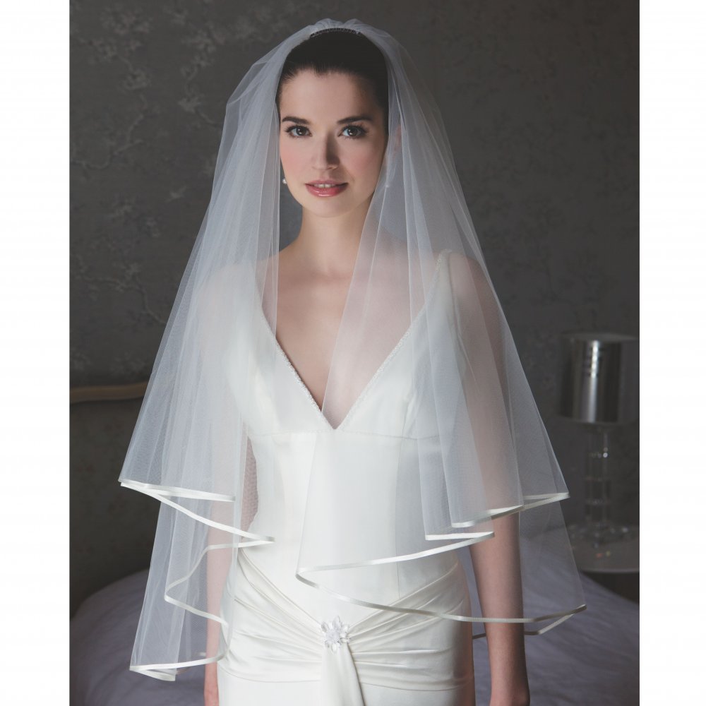 Jessamy Bridal Veil